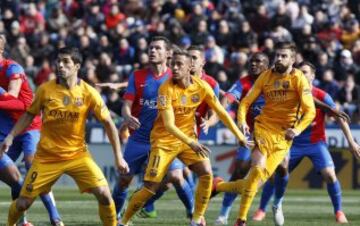 Luis Suárez, Neymar y Piqué.