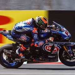 Van der Mark lideró pero se lesionó tras una fuerte caída