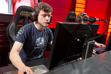 Yellowpete pasa a la posición de suplente