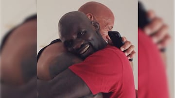 The Rock le regala una casa a peleador de la UFC