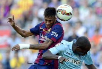 Neymar y Allan Romeo Nyom.