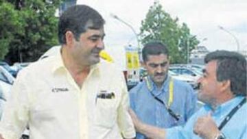 <b>SEÑALADOS. </b>Los equipos no quieren a Manolo Saiz y Vicente Belda.