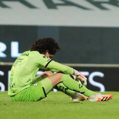 Ya son ocho autogoles en el Guardianes 2020