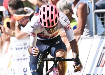 Daniel Felipe Martínez se convirtió en el tercer ciclista colombiano que logra ganar esta competencia. Es el primer título World Tour de su carrera. 