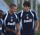 Van Nistelrooy, protagonista del entrenamiento con dos goles al Castilla