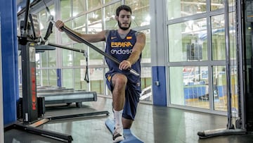 &Aacute;lex Abrines, durante un entrenamiento con la Selecci&oacute;n en el madrile&ntilde;o Tri&aacute;ngulo de Oro.