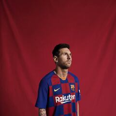Barcelona's 2019/20 Nike kit officially unveiled