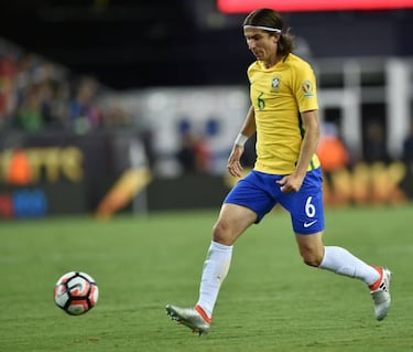 Godín, adiós como centenario; Kranevitter titular en Argentina