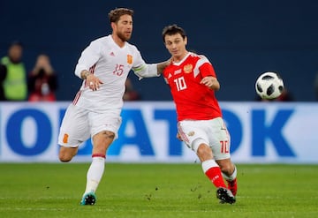 Dzagoev y Sergio Ramos.