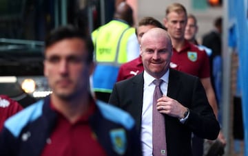 LONDON, ENGLAND - APRIL 22: Sean Dyche, Manager of Burnley arrives ahead of the Premier League match between Chelsea FC and Burnley FC