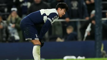 London (United Kingdom), 08/12/2024.- Tottenham Hotspur's Heung-Min Son looks on after the English Premier League soccer match between Tottenham Hotspur and Chelsea FC, in London, Britain, 08 December 2024. (Reino Unido, Londres) EFE/EPA/NEIL HALL EDITORIAL USE ONLY. No use with unauthorized audio, video, data, fixture lists, club/league logos, 'live' services or NFTs. Online in-match use limited to 120 images, no video emulation. No use in betting, games or single club/league/player publications.