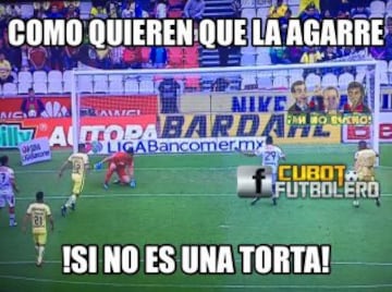 Pachuca se metió a la cancha del Azteca y venció 1-4 al América, gracias a algunos errores de Moisés Muñoz. Por ello, aquí llegan los mejores Memes del partido.