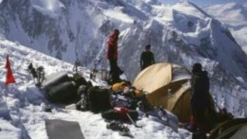 El campamento de los alpinistas espa&ntilde;oles en Gasherbrum I (Pakistan).