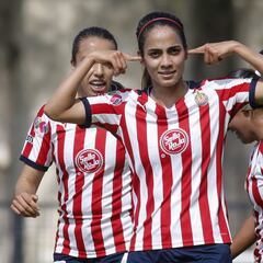 Emociona a Carolina Jaramillo jugar en el Azteca con el Tri