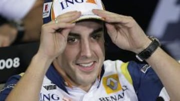 <strong>ESPERANZAS.</strong> Alonso mantiene la esperanza de que su coche mejore en las próximas carreras.