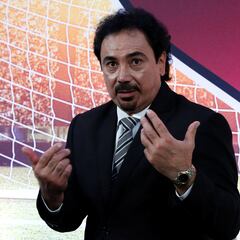 Hugo Sánchez exige demandar al hondureño Denil  Maldonado por la falta sobre “Chino” Huerta