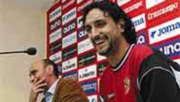 <b>SANTO Y SEÑA</b>. Pablo Alfaro será el capitán del Centenario sevillista, como él pretendía.