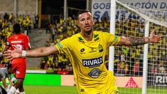 Fiesta en el Américo Montanini: Bucaramanga golea a Fortaleza