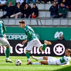 El Elche, al fin una estadística positiva para el Racing de Ferrol