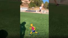 El solitario entrenamiento de Isla mientras espera definir su futuro