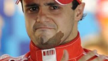 <b>HONESTO.</b> El piloto brasileño de Ferrari, Felipe Massa, analizó el GP de Brasil, en el que Lewis Hamilton se proclamó campeón del mundial de pilotos, y manifestó que el mundial se gana en 18 pruebas, no en la última curva.