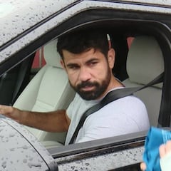 Diego Costa fue preguntado si entrenó y subió la música de su coche a todo volumen