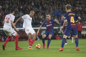 Paco Alcácer y Guido Pizarro.