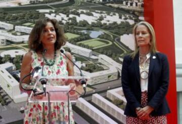 El acto fue presentado por la Alcaldesa Ana Botella y la vicepresidenta primera del Comité Olímpico Español Theresa Zabell.