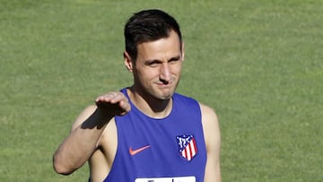 Kalinic lucirá el '9': "Feliz de entrenar con jugadores 'top' "