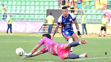 Ayron del Valle queda como agente libre tras salir de Alianza FC.