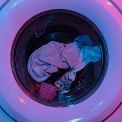 ¿Cada cuánto deberías lavar cada tipo de ropa? Vaqueros, camisetas, sudaderas, ropa interior...