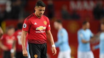 Alexis S&aacute;nchez durante el encuentro contra el Manchester City de la temporada pasada de la Premier League. 