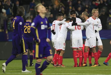 1-1. Ganso celebró el gol del empate.