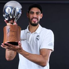 Ayón: "Quiero ir a la NBA por una cuestión deportiva y familiar"