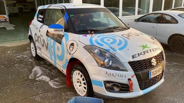 Willy Hernangómez presenta su nueva marca de ropa en el Rally de Tierra Madrid 2020