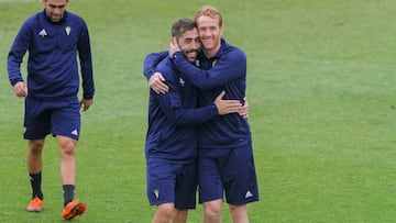 Día, hora, cómo ver en directo en televisión y cómo seguir online el Córdoba-Cádiz de la jornada 14 de LaLiga 1,2,3 se jugará en el Ramón de Carranza.