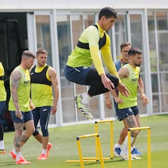 Mandi rescinde para fichar por el Lille