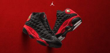 La marca afirma que tienen una inspiración en “la naturaleza depredadora de las panteras”, de ahí la suela que intenta imitar la suela de este animal. En la zona del talón le acompaña un extraño ojo holográfico. Tecnológicamente, suponían una innovación por añadirles fibra de carbono. También fueron llevadas al cine por Denzel Washington en Una mala jugada.