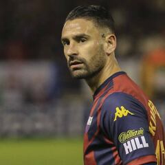 Kike Márquez decide quedarse