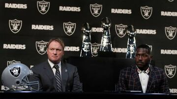 El head coach de Oakland habl&oacute; con relaci&oacute;n al amago del receptor por retirarse de la NFL en caso de no poder usar un casco que ha sido vetado por la liga.