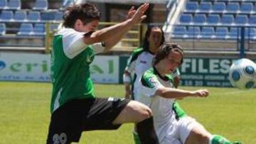 El Extremadura despierta del sueño al Reocín Racing (1-0).