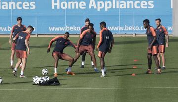 Barça put in one last session before the final against Sevilla