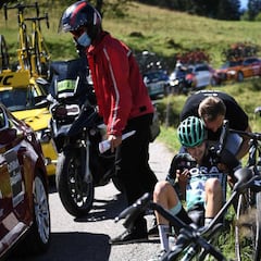 Kruijswijk y Buchmann se retiran y susto para Roglic