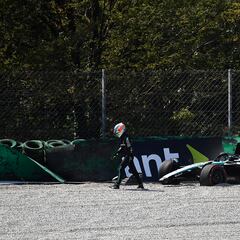 Mercedes se lleva un bofetón