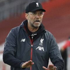Klopp, en su peor momento: "Necesitaba hablar, pero no estaban"