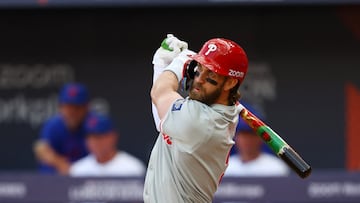 Baseball - Major League Baseball - New York Mets v Philadelphia Phillies - London Stadium, London, Britain - June 8, 2023 Philadelphia Phillies' Bryce Harper in action Action Images via REUTERS/Matthew Childs