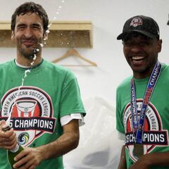 La NASL acusa a la MLS de querer disolver a los New York Cosmos