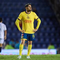 Diego Valdés tuvo que abandonar el Clásico Joven por lesión