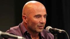 Jorge Sampaoli: "No debemos sentir la presión de ser locales"