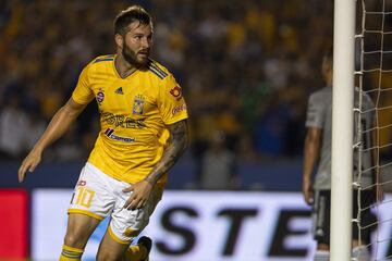 Parecía que Gignac dejaría a los Tigres después de tres años en el club, sin embargo, a finales de noviembre del 2017, el delantero francés anunció su renovación hasta el 2021. Hay francés para rato en Nuevo León.
